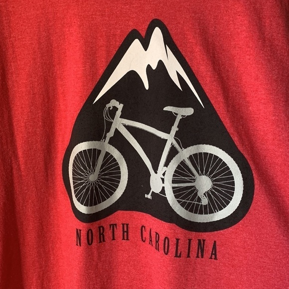 North Carolina Cycling Mountain T-Shirt - Picture 3 of 4